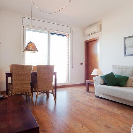 Apartamento ApartEasy - Atic Sagrada Familia Barcelona Exterior foto